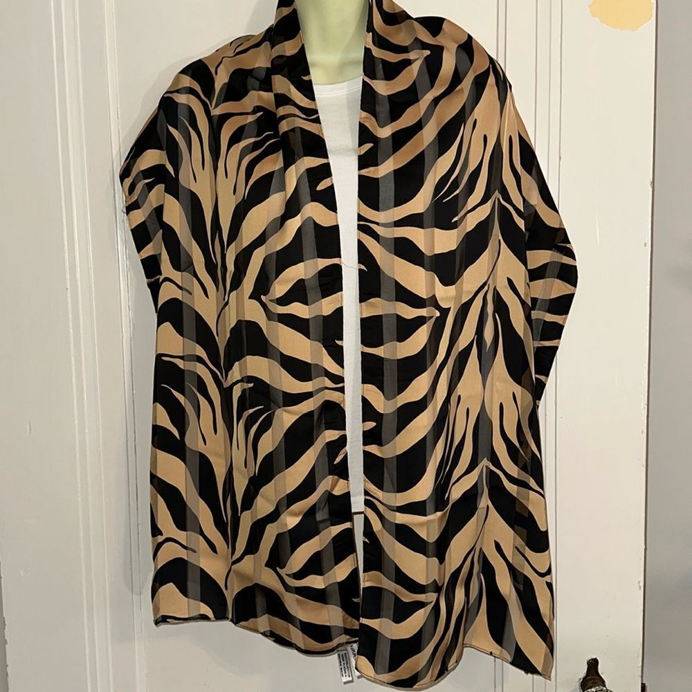 Vintage Kasper A.S.L. Black & tan plant motif polyester long scarf